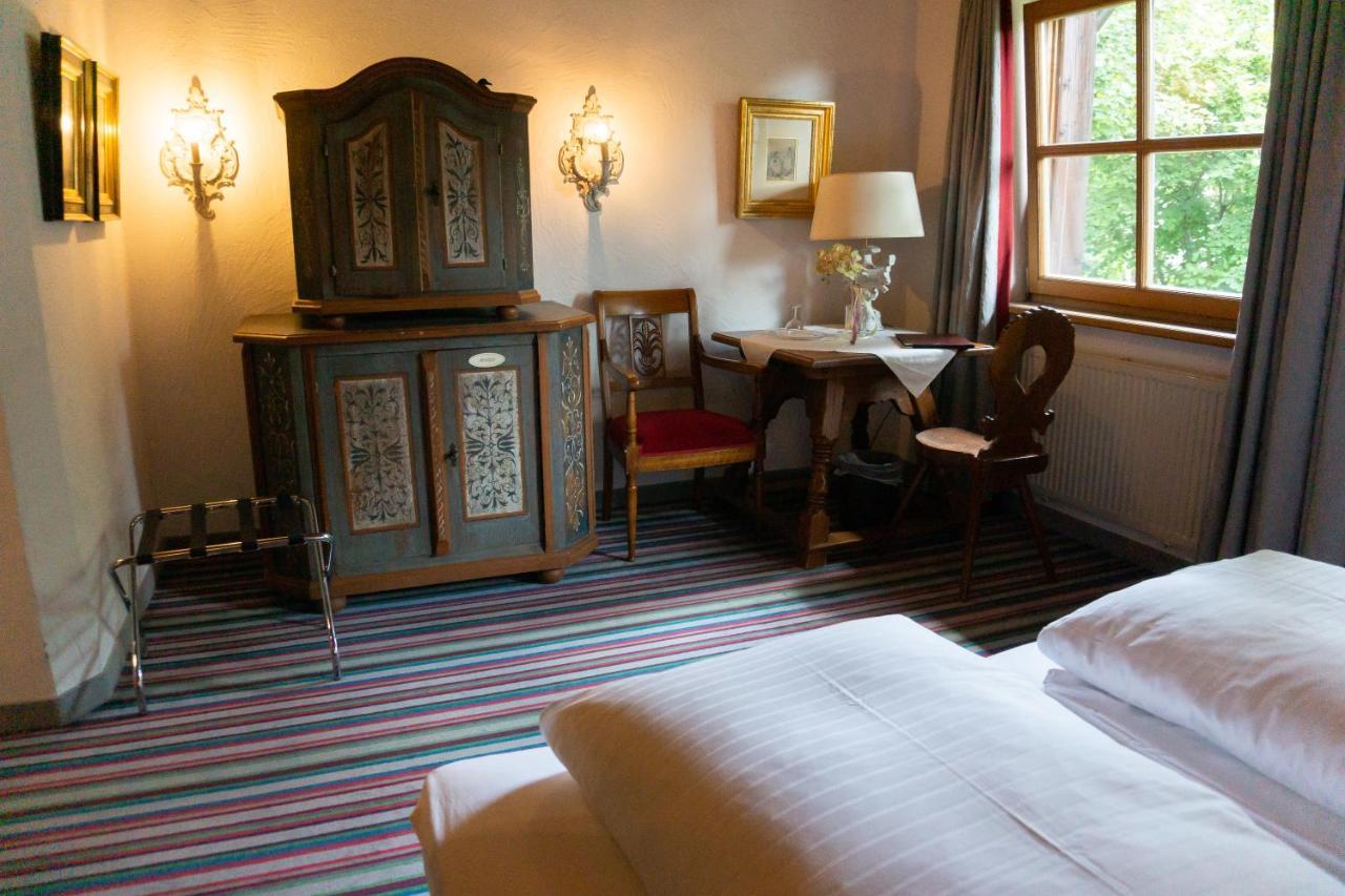 Hotel Schrenkhof Unterhaching Eksteriør bilde