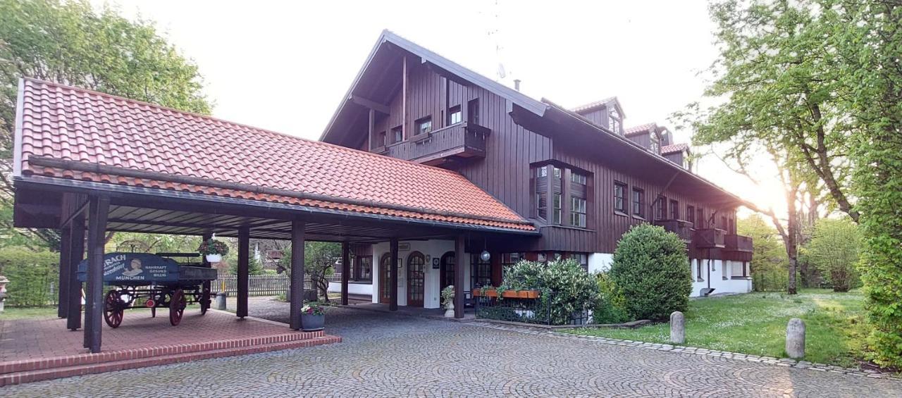Hotel Schrenkhof Unterhaching Eksteriør bilde