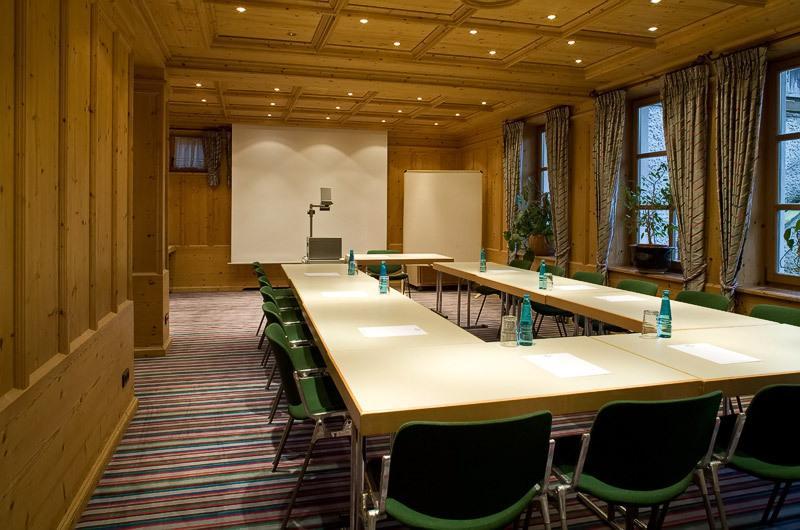 Hotel Schrenkhof Unterhaching Eksteriør bilde